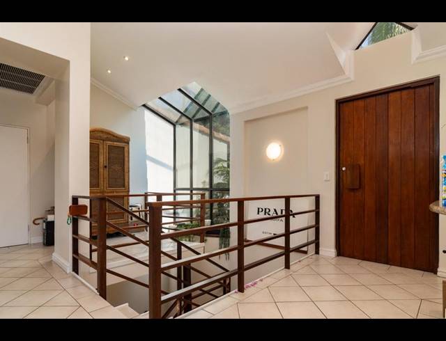 3 BEDROOM TOWNHOUSE FOR SALE IN ZIMBALI ESTATE